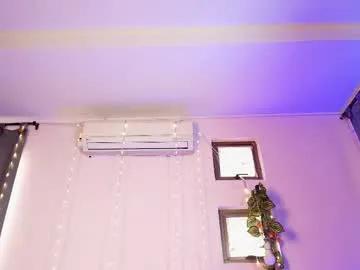 Freechat liccy_hall on Chaturbate