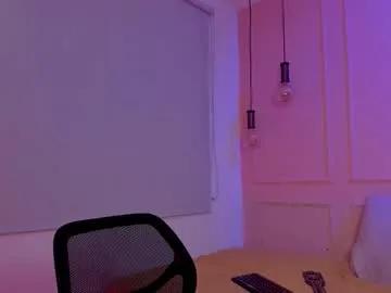 Private lovely_emma18 on Chaturbate