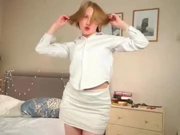 lula_pie — Goal: booty closeup and squeeze it more preparing to connect the toy! Heeyyaa! I'm Lula #new #teen here with #smalltits . I turned #18 recently and curious about how #shy i am  [45 tokens remaining]