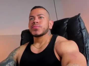 max_sstone — Play cock and cum  [950 tokens remaining]