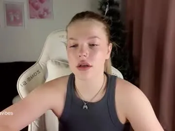 maya_blonde18 on Chaturbate