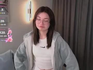 mildred_nelson_ — GOAL: wet top [21 tokens remaining] Welcome to my room! #skinny #shy #smalltits #18 #new