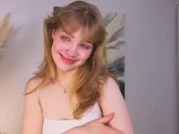 Freechat myismira on Chaturbate