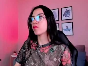 nina__dixon on Chaturbate 