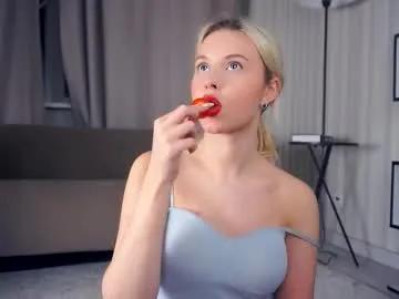 odatuggerson — Goal: erotic toches on my body #new #18 #shy #nonude #cute [8 tokens remaining]