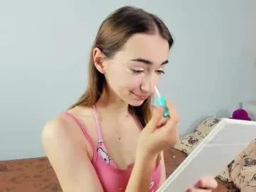 polly_bee — GOAL: lick your face [44 tokens remaining] Shh... i wanna be your little girl  #18 #skinny #young #teen #lovense