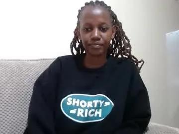 queen74890 on Chaturbate 