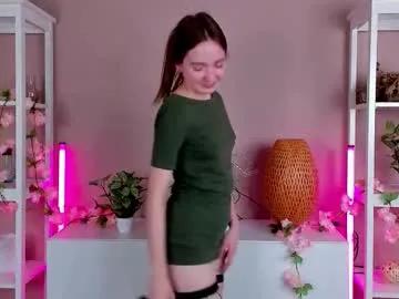 reaganprigg — Goal: red ass from spanking   / /I am Sandy How do you like my sexy and cute dress ?  #brunette #18 #new #smalltits #stockings [5 tokens remaining]