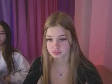 riinaaa on Chaturbate 