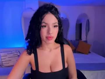 Freechat roseferrera on Chaturbate