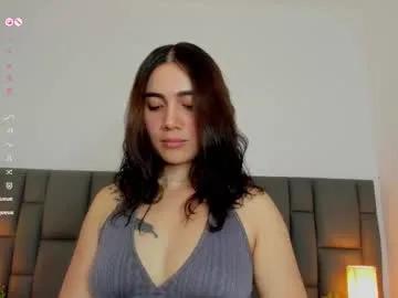 Freechat saraospinna on Chaturbate
