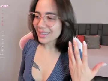 saraospinna —  FULL NAKED [115 tokens left] #latina #ass #teen #c2c #lovense