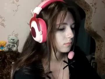Freechat savannasotos on Chaturbate