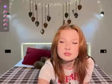 slola_li on Chaturbate