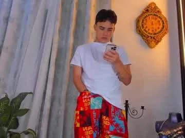 stiiveen_24cm on Chaturbate 