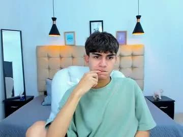 Freechat tommy18__ on Chaturbate