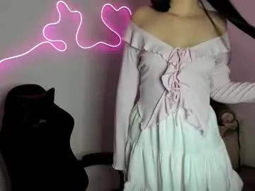 topbabyemily — Lick fingers [50 tokens remaining]