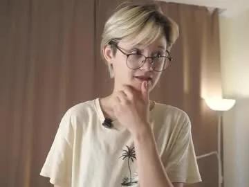victorianitschke — my 4th day in CB Goal: biting and licking my lips  #shy #new #teen #18 #young [30 tokens remaining]
