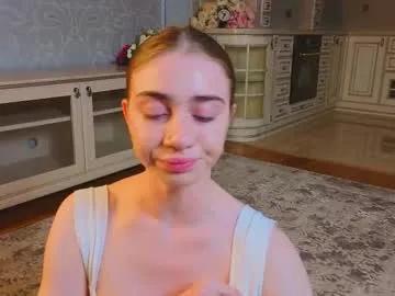 wandabraund — GOAL: Splits and punish my ass with slaps + 5 min control link for last tipper [62 tokens remaining] Welcome to my room! #new #shy #skinny #18 #bigass