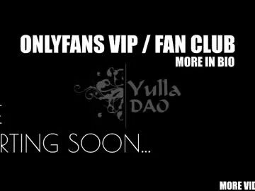 yulladao on Chaturbate 