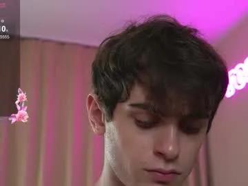 zest_kiss — cum show / private open #lovense #18 #twink #bigcock #new [1423 tokens remaining]