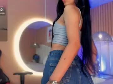 zia_cooper —  GOAL: OUT SHIRT [999]  relax and play with me #skinny #teen #saliva #fuckmachine #blowjob