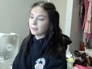 april_lydia_rose on Flirt4Free