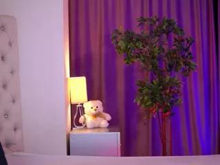 chica_ora on Flirt4Free 