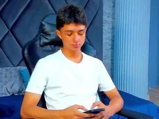 ethan_lowell on Flirt4Free 