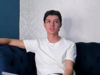 ethan_lowell on Flirt4Free 
