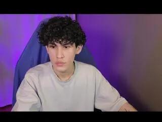 fains_tiffin on Flirt4Free