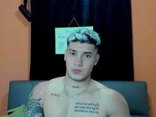 niick_kollins on Flirt4Free 