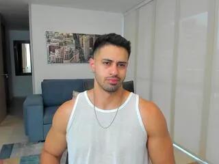 thiago_driussi on Flirt4Free