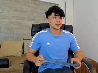 williams_launther on Flirt4Free 