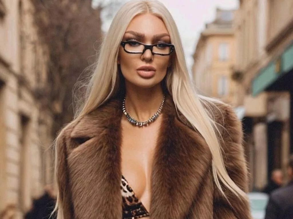 AlexaBesten on LiveJasmin
