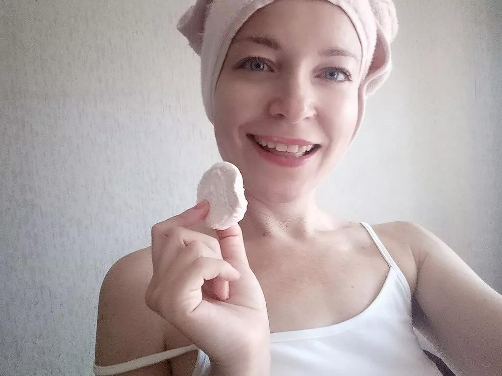 AmiSunshine on LiveJasmin