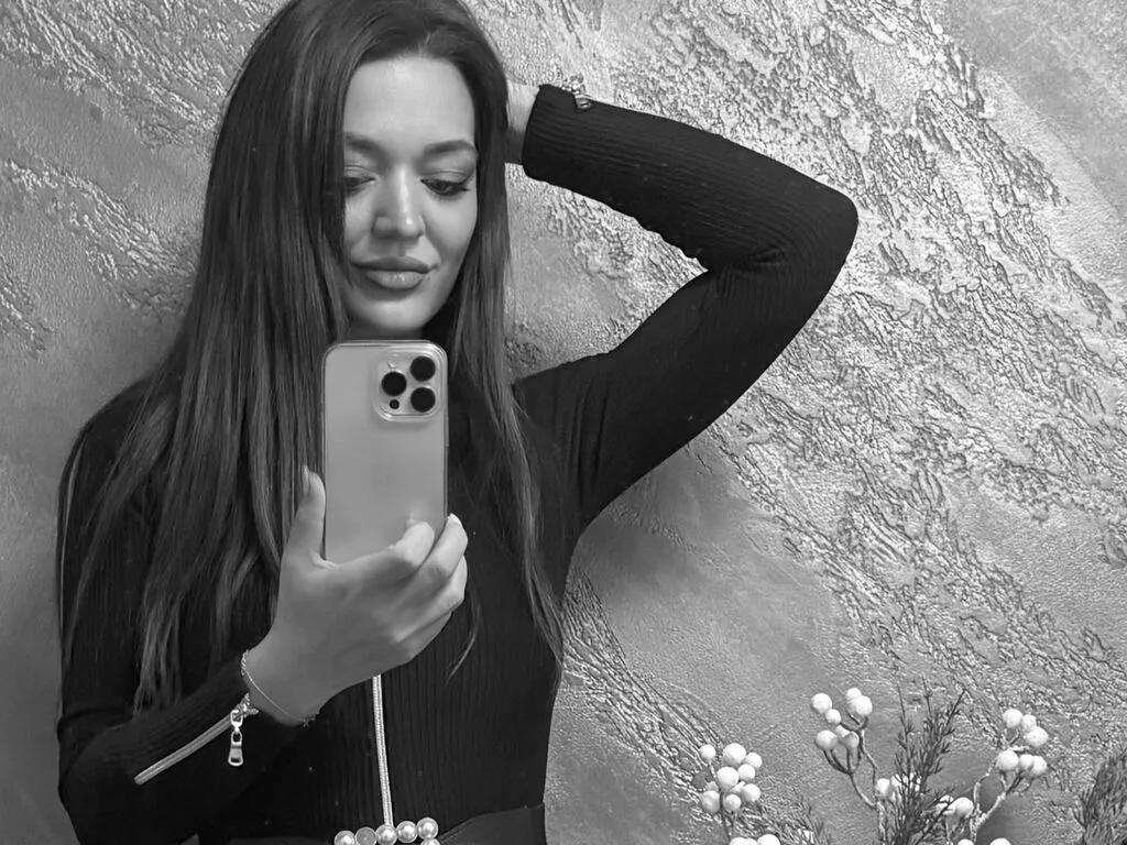 AnnaSunylor on LiveJasmin