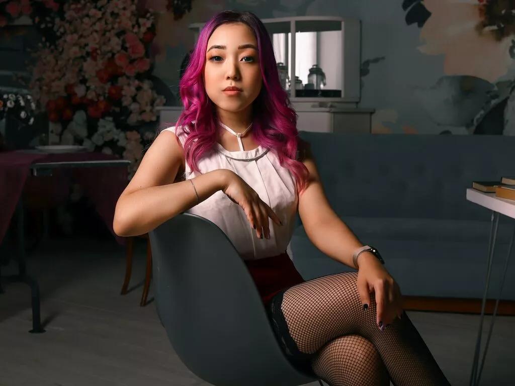 ArianaWells on LiveJasmin