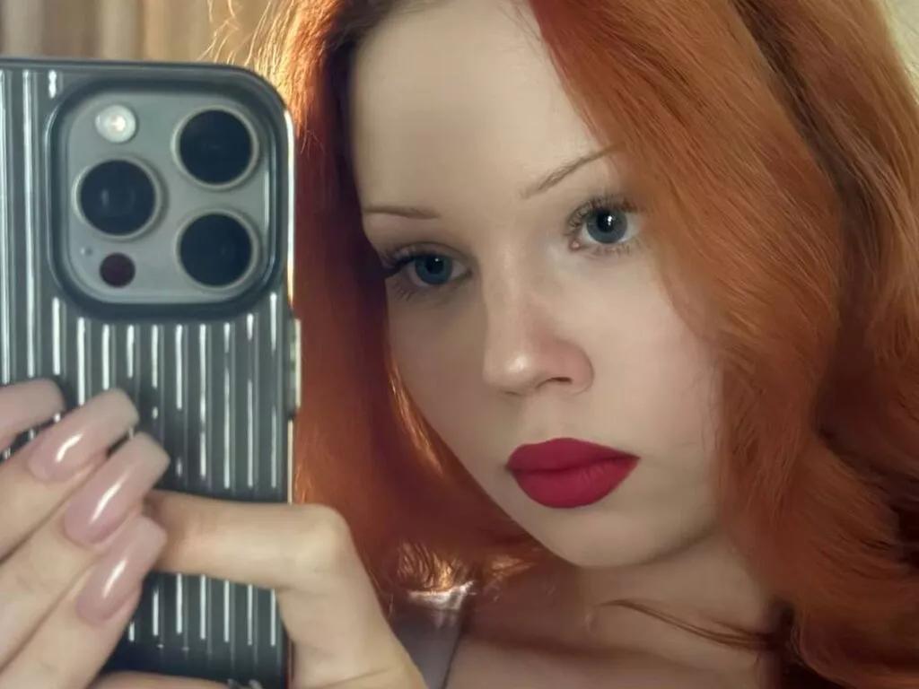 JulyJensen on LiveJasmin