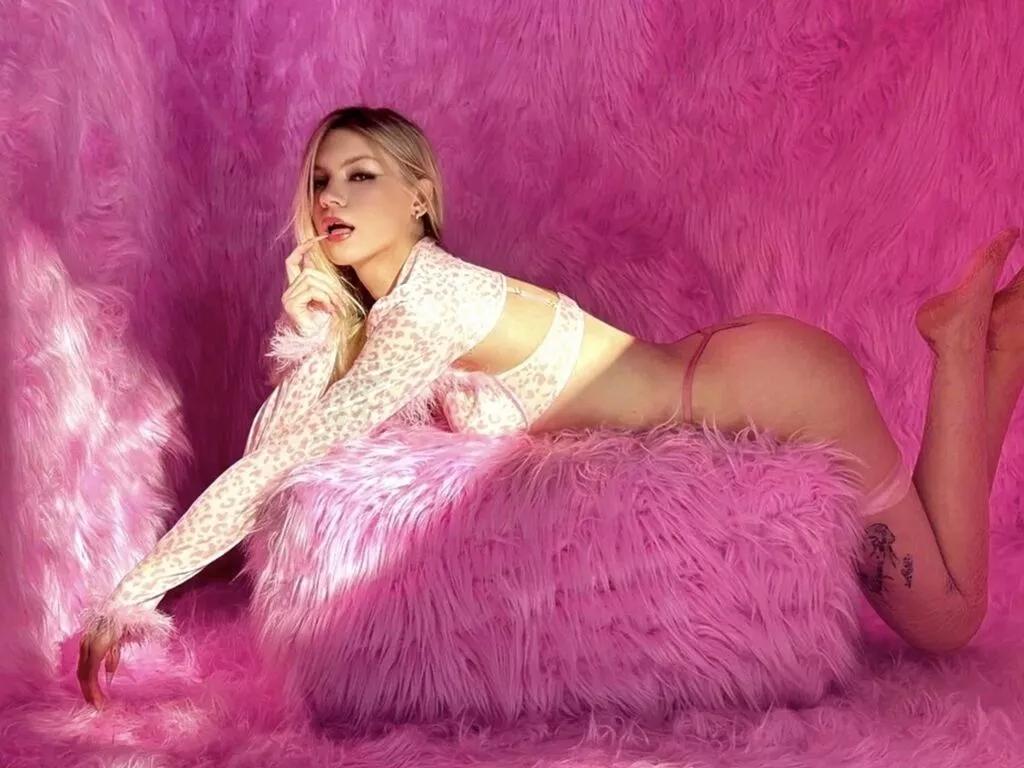 KateAngels on LiveJasmin
