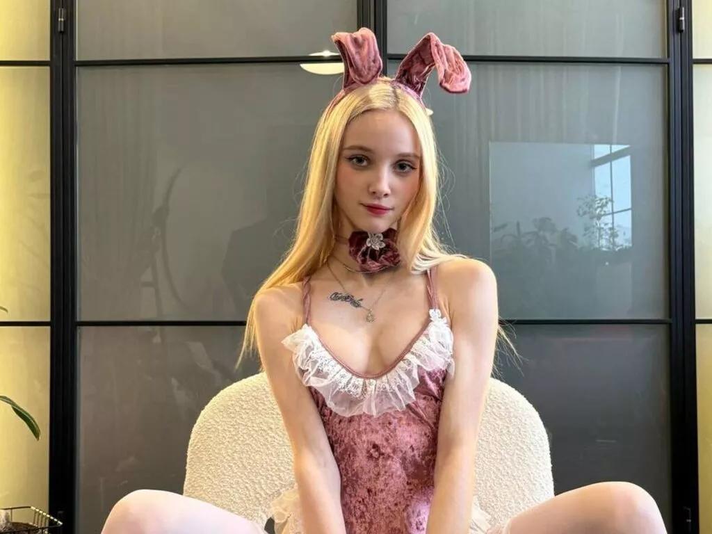 PeggyAliff on LiveJasmin