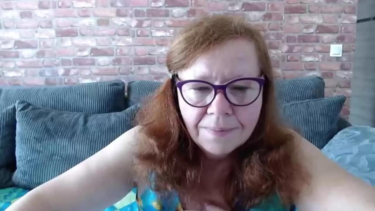 AdeleeModel on Streamray