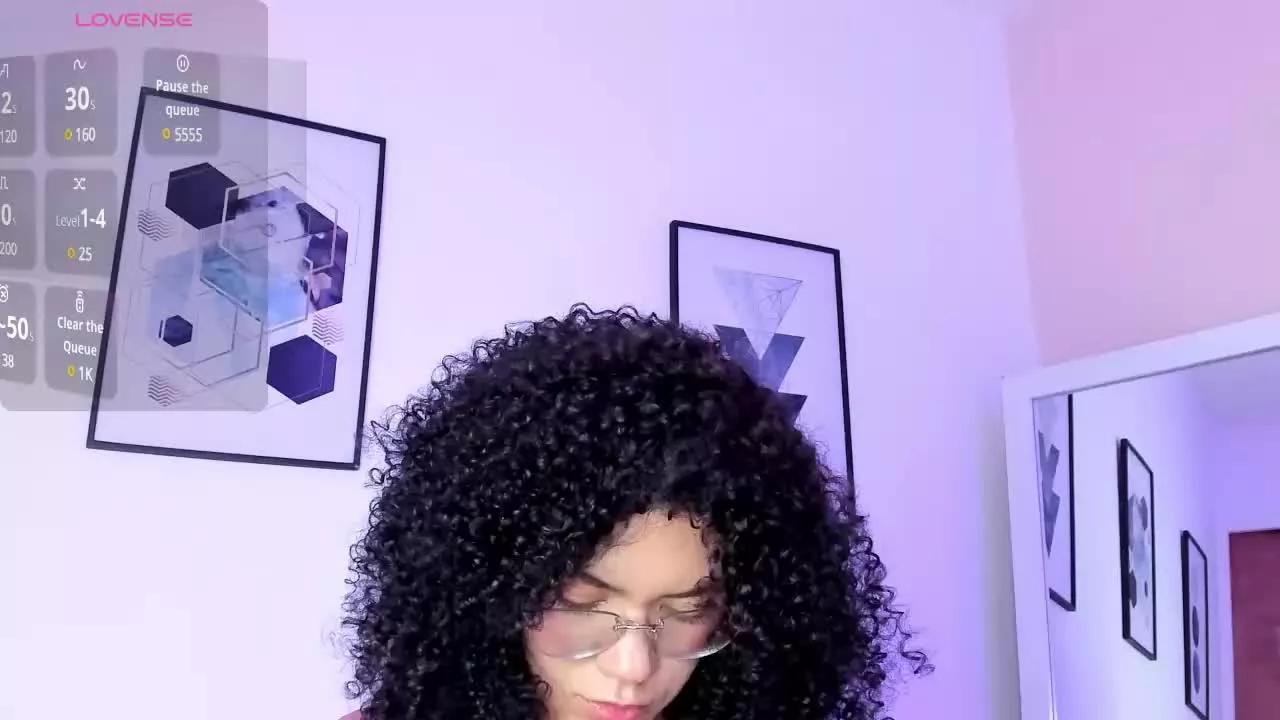 AmarantaFoxz on Streamray 