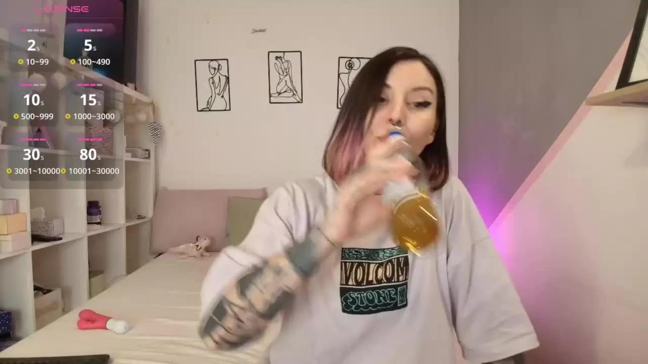 AnnaMore