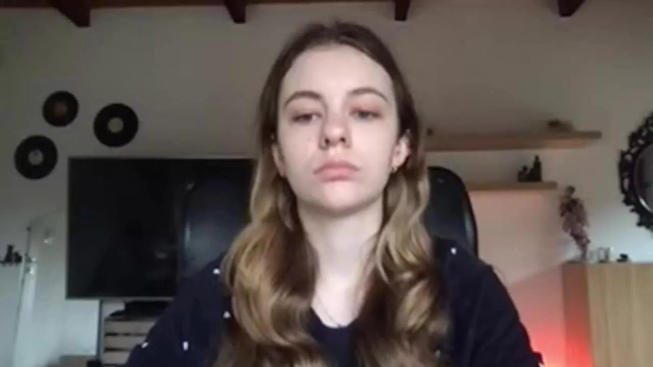 AriaFlirt on Streamray 