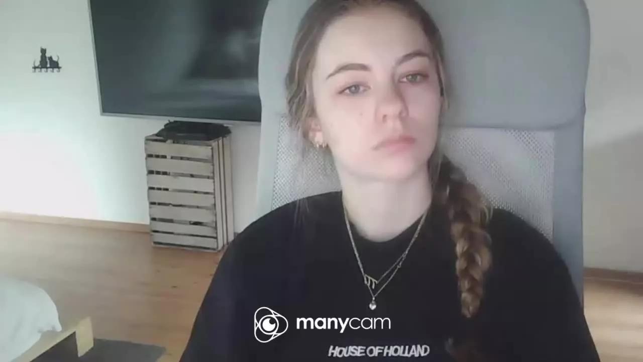 AriaFlirt on Streamray 