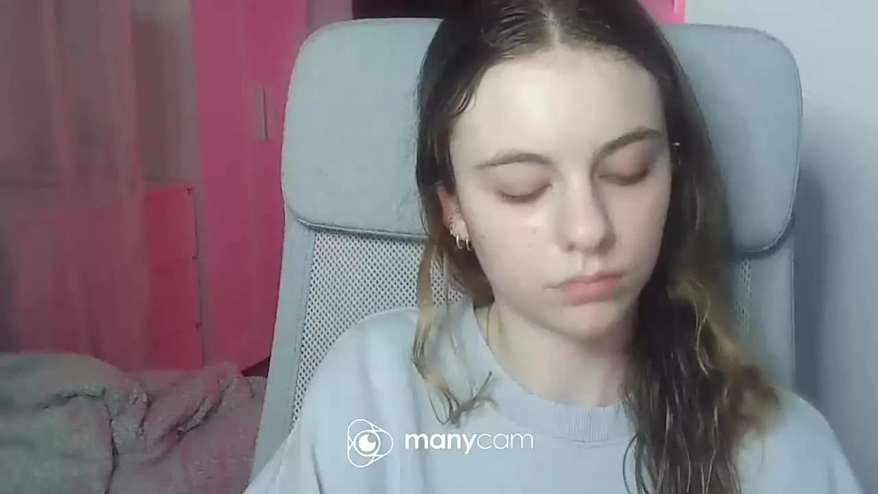 AriaFlirt on Streamray 