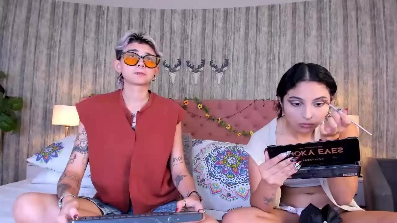 EleanorMussi on Streamray 