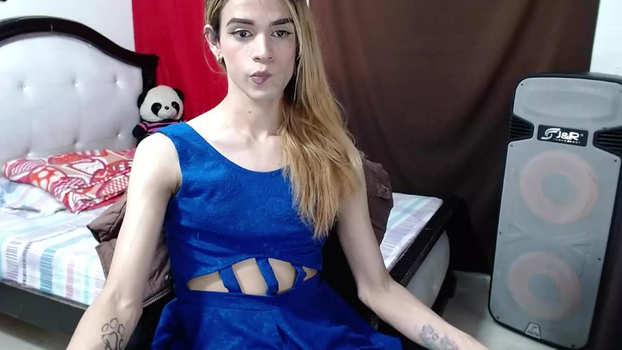 Isabella_Doll
