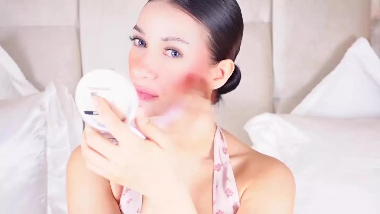 KiraKayleigh on Streamray 